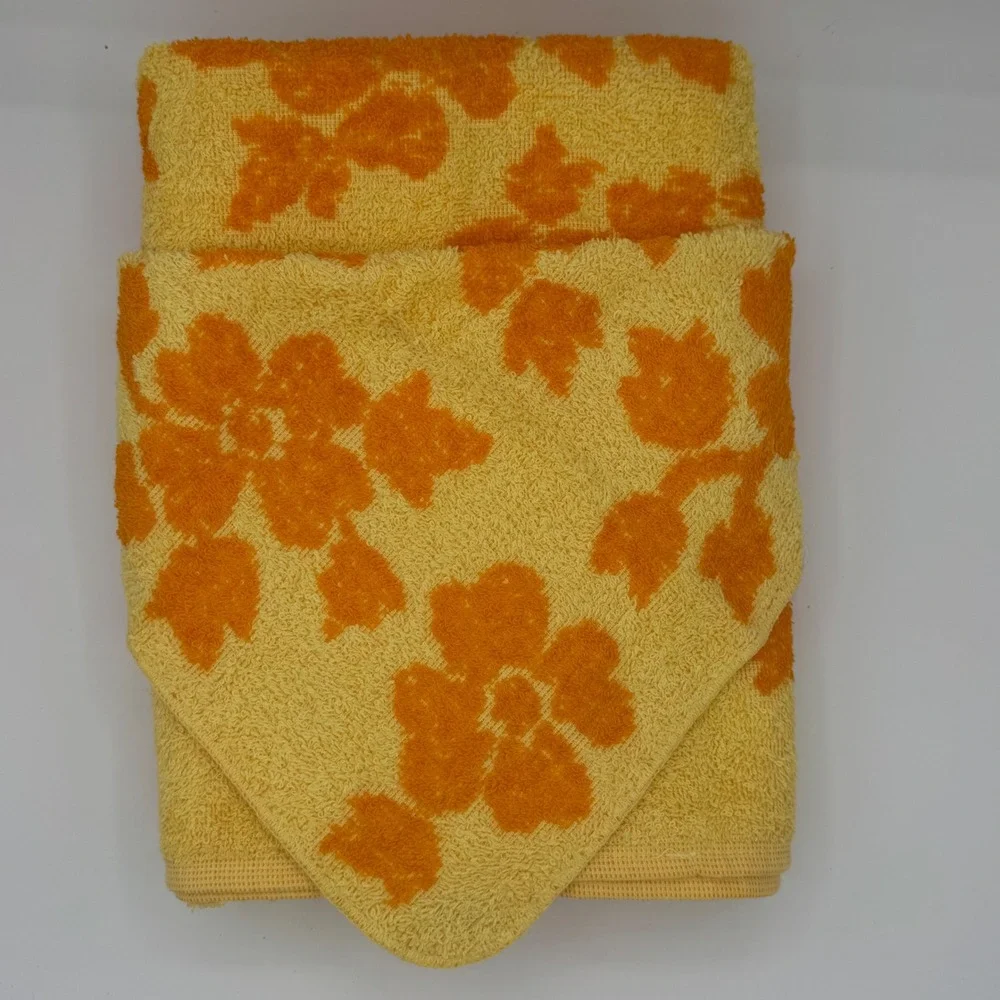 Vintage Fashion Manor Yellow Orange Floral Cotton Hand Towel Washcloth Set 70s